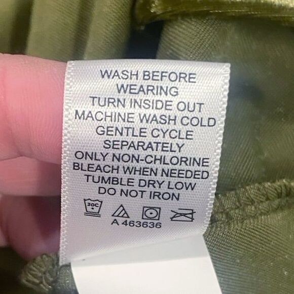 LOGO by Lori Goldstein Boho Art to Wear Velvet Top Vintage Inspired Women’s L - Picture 8 of 12